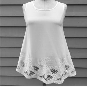 🌸🌸Altar'd State swing blouse